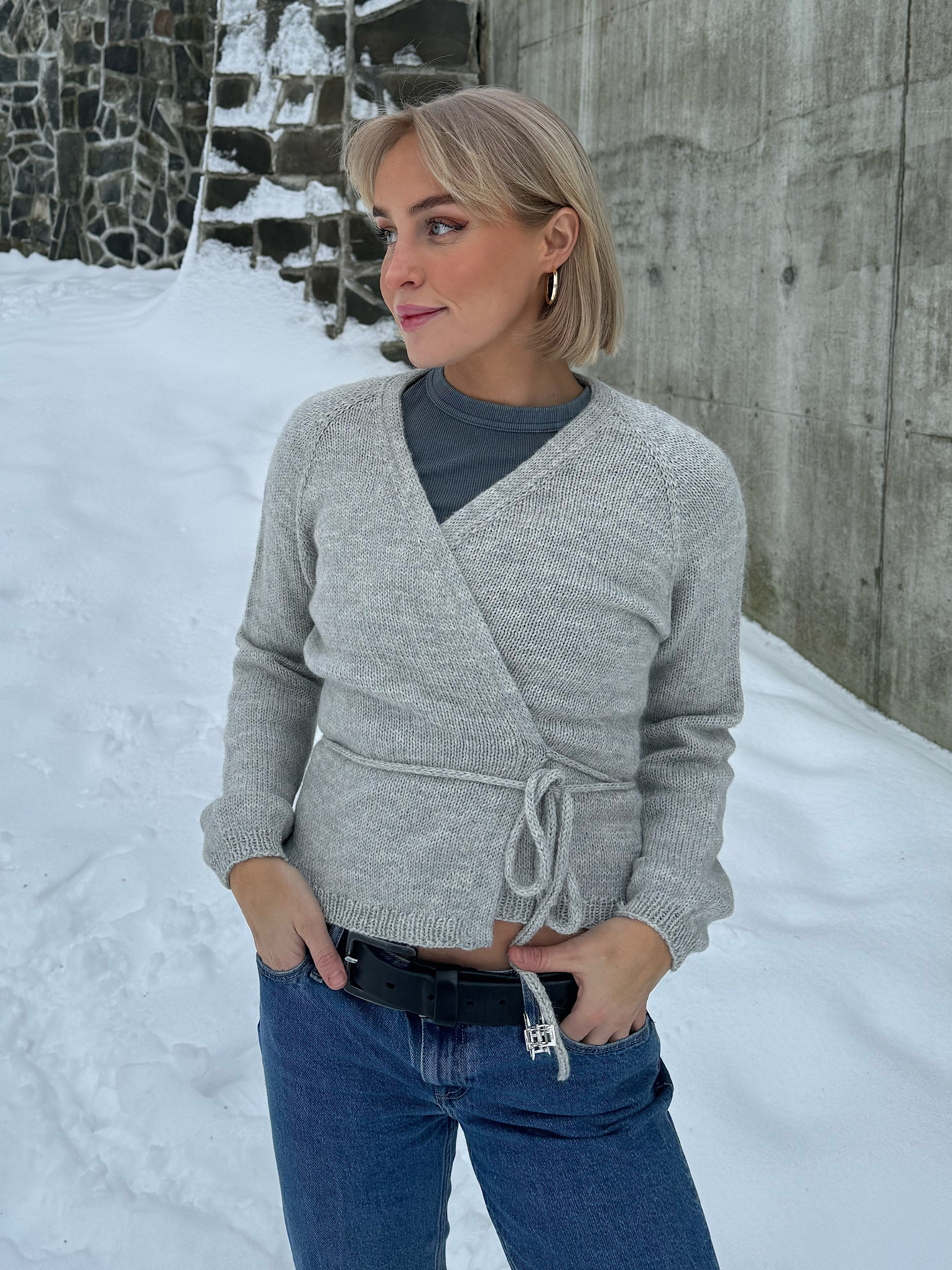 24-20 Hvitveis omslagsjakke