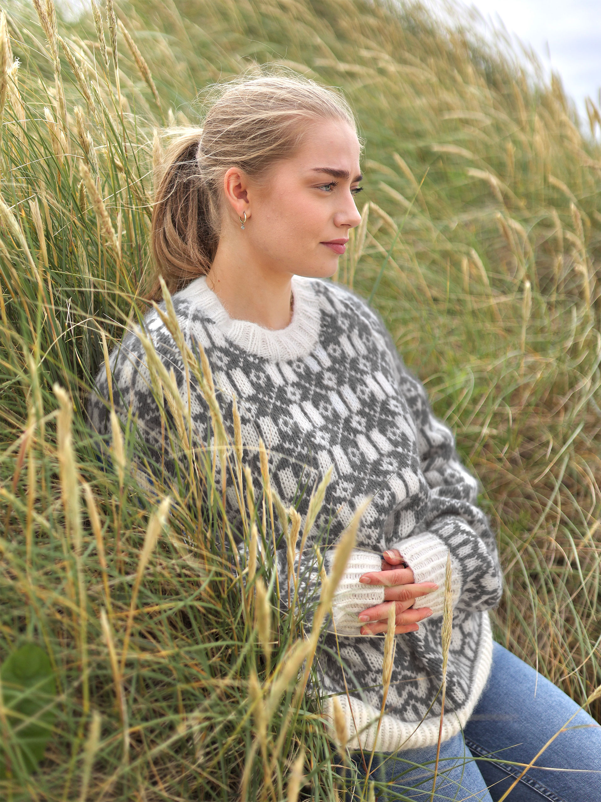 425S-01h DINA DAWN solid dam