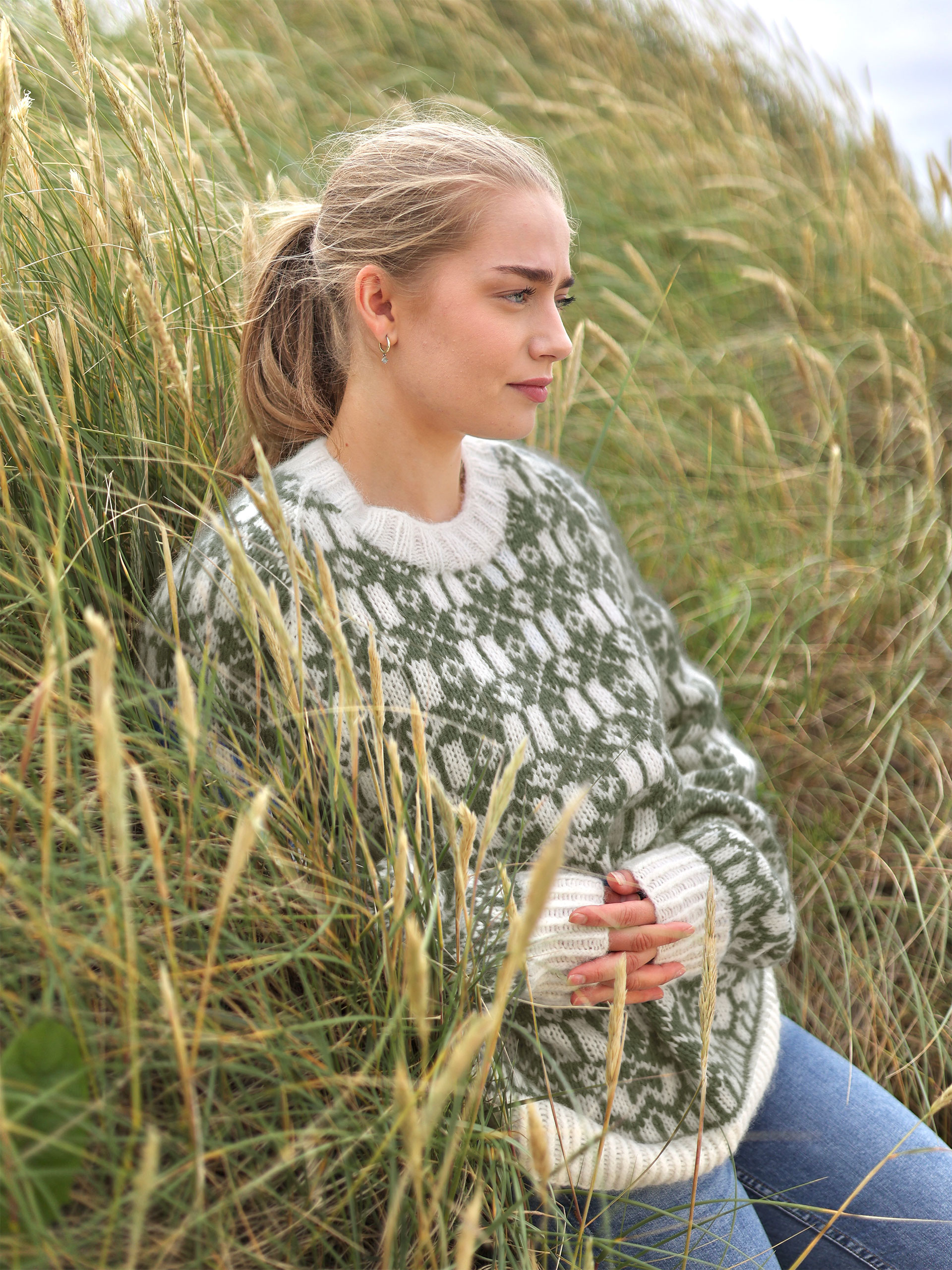 425S-01m DINA DAWN solid dam