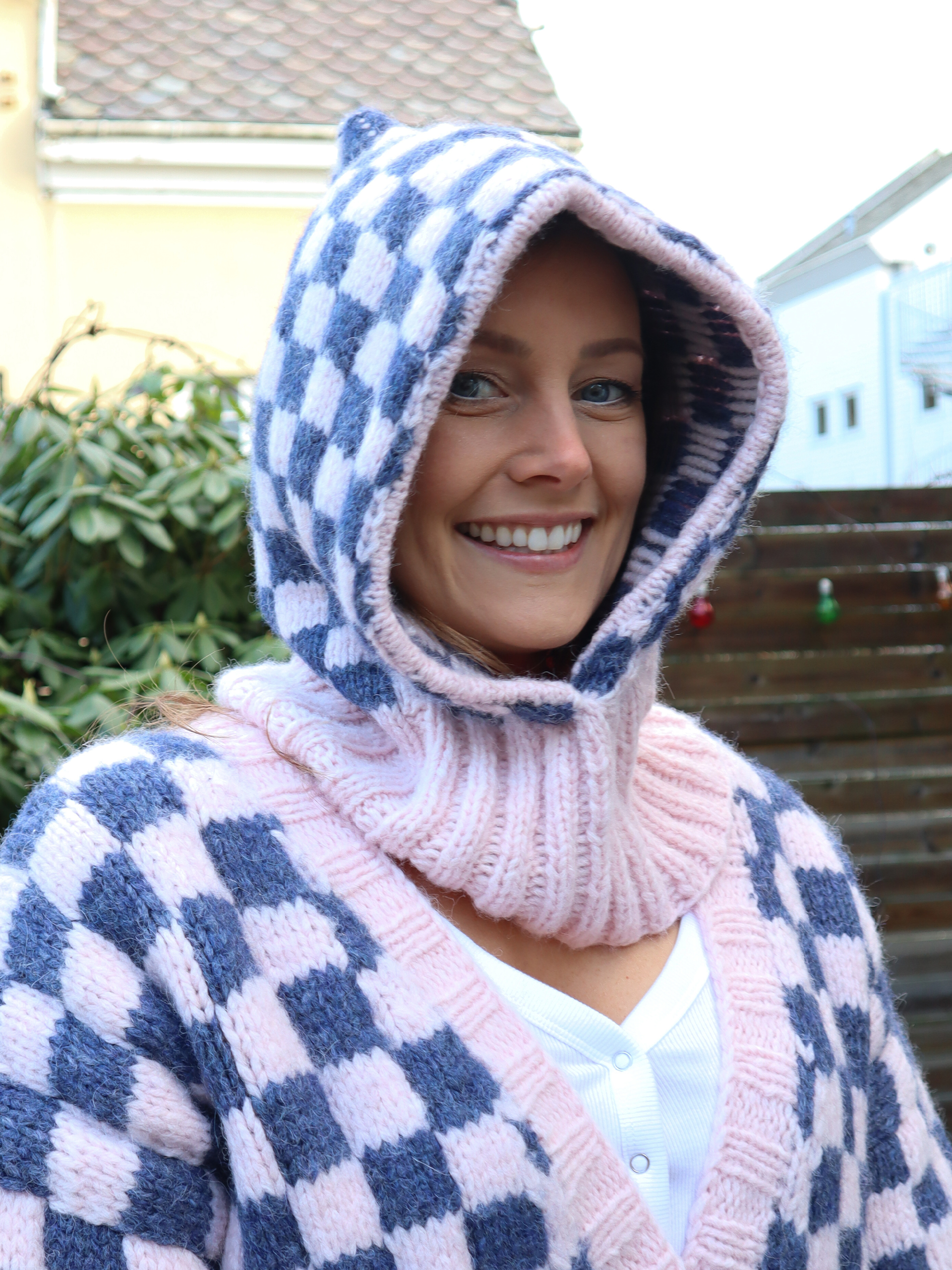 100-09 Norway chess balaklava