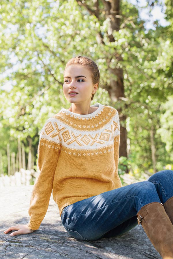 370-15 Cortina tröja solgul