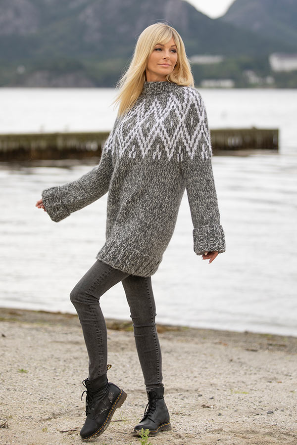 2022-11a Bliss tröja