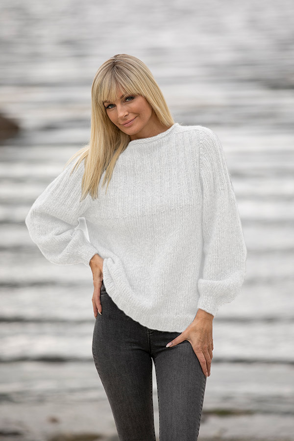 2022-2 Behag tröja vit