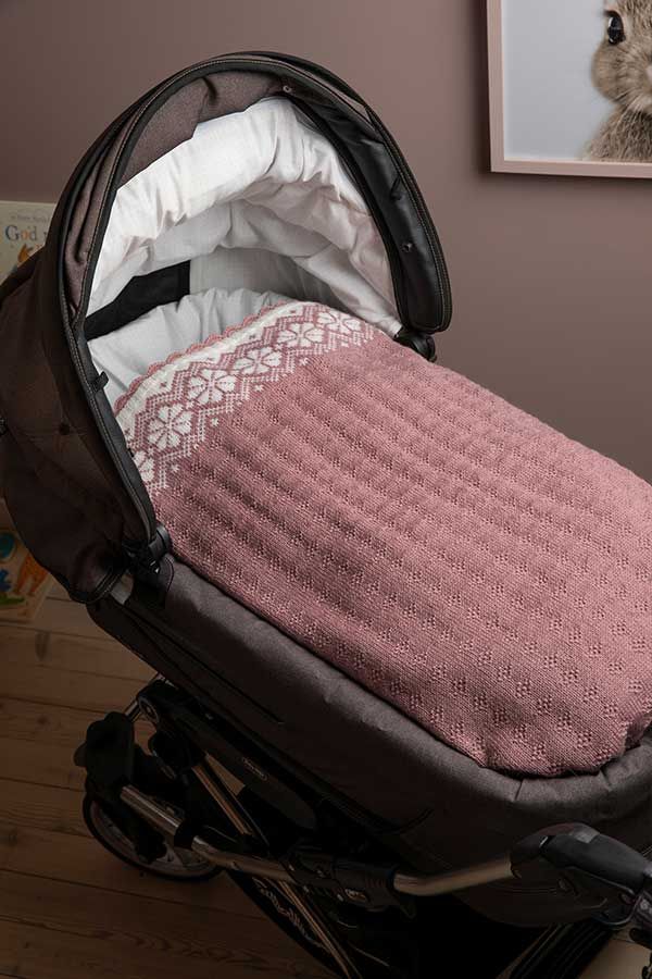 2028-1 Lydia vognteppe