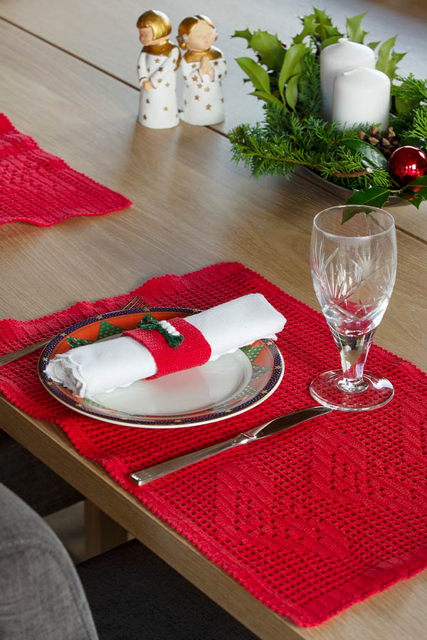 2030-18 Heklet dekkebrikke