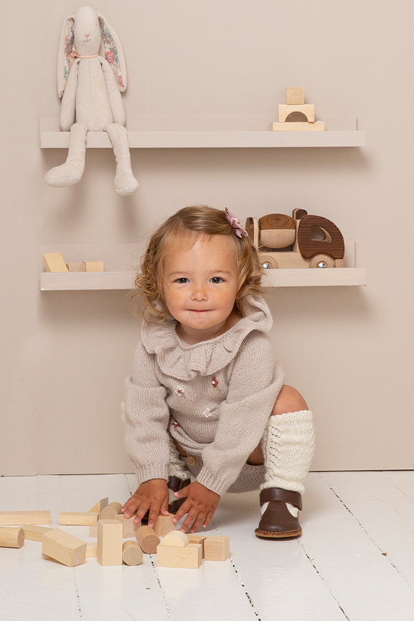 2132-4a Aase romper och strumpor