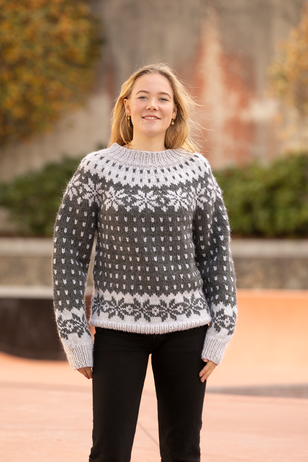 2135-8a Aquila tröja dam