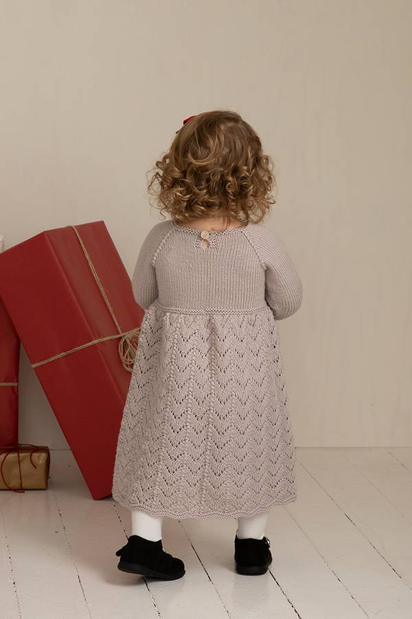 2136-1a Jolin klänning och lue