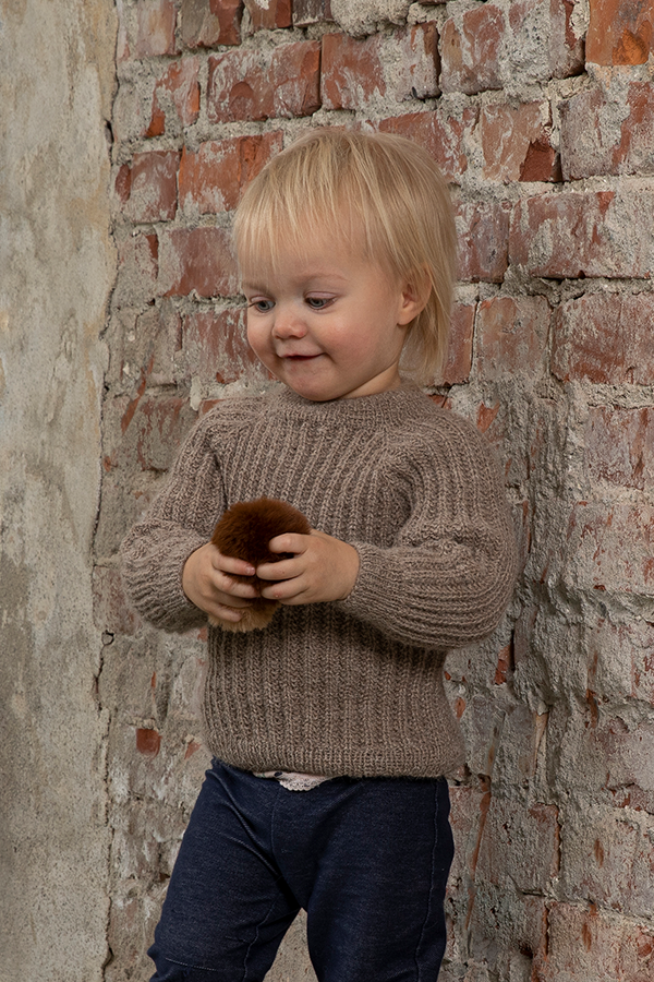 2204-4b Tulle tröja