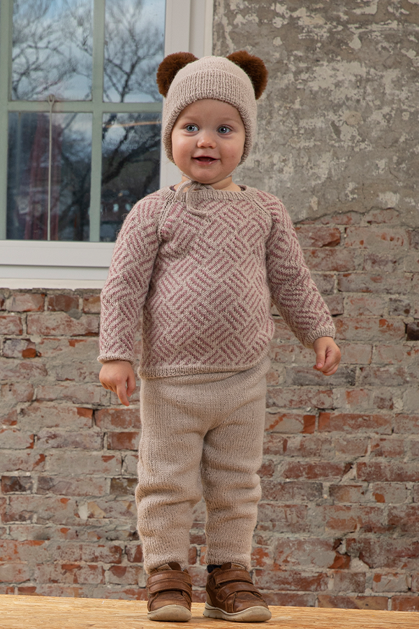 2204-8a Poppe tröja, byxor och mössa