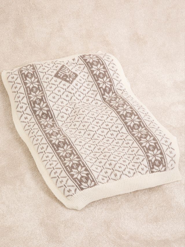 2304-11 Ellinor vognteppe