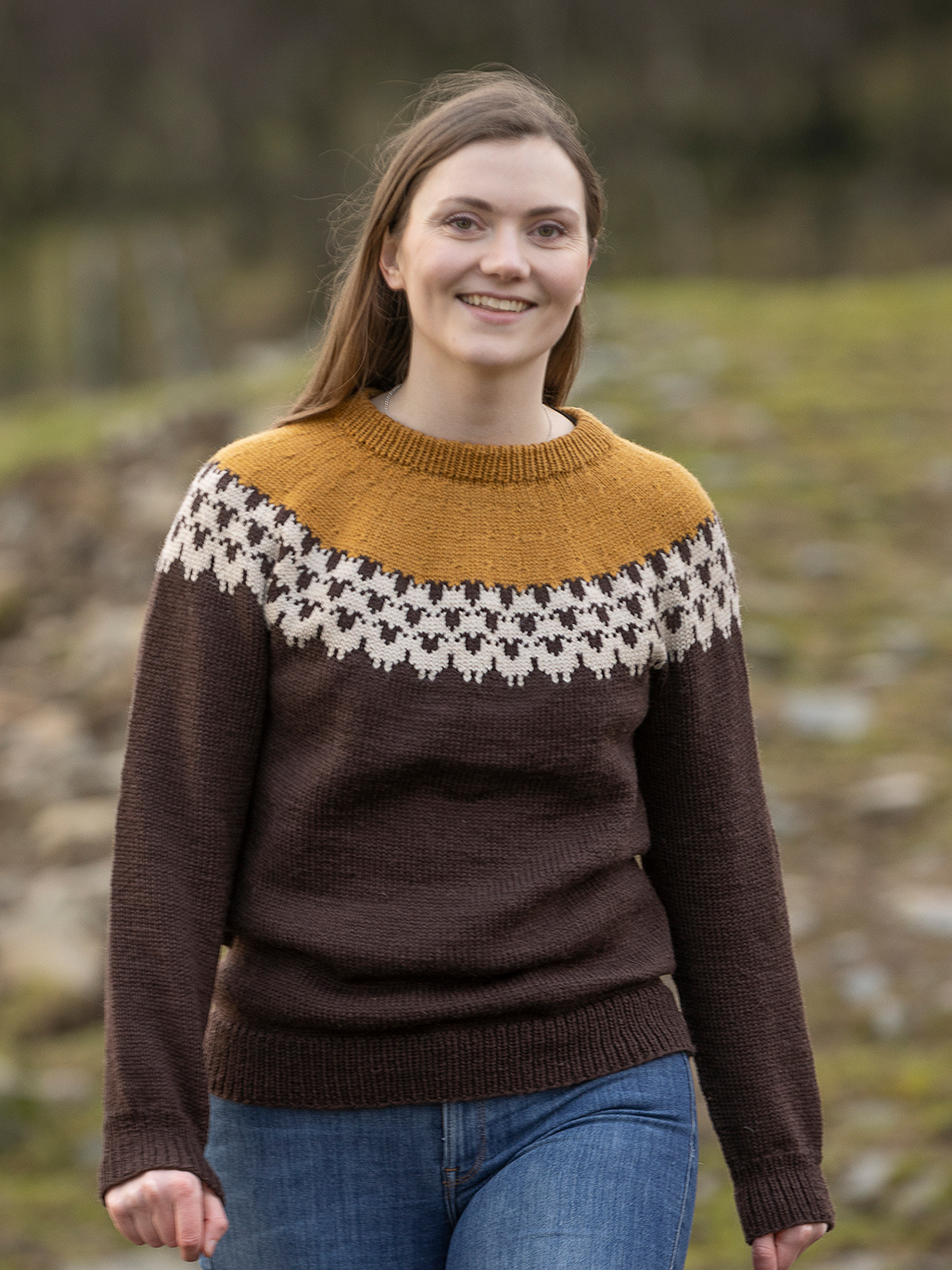 2309-01b Flokken genser dame