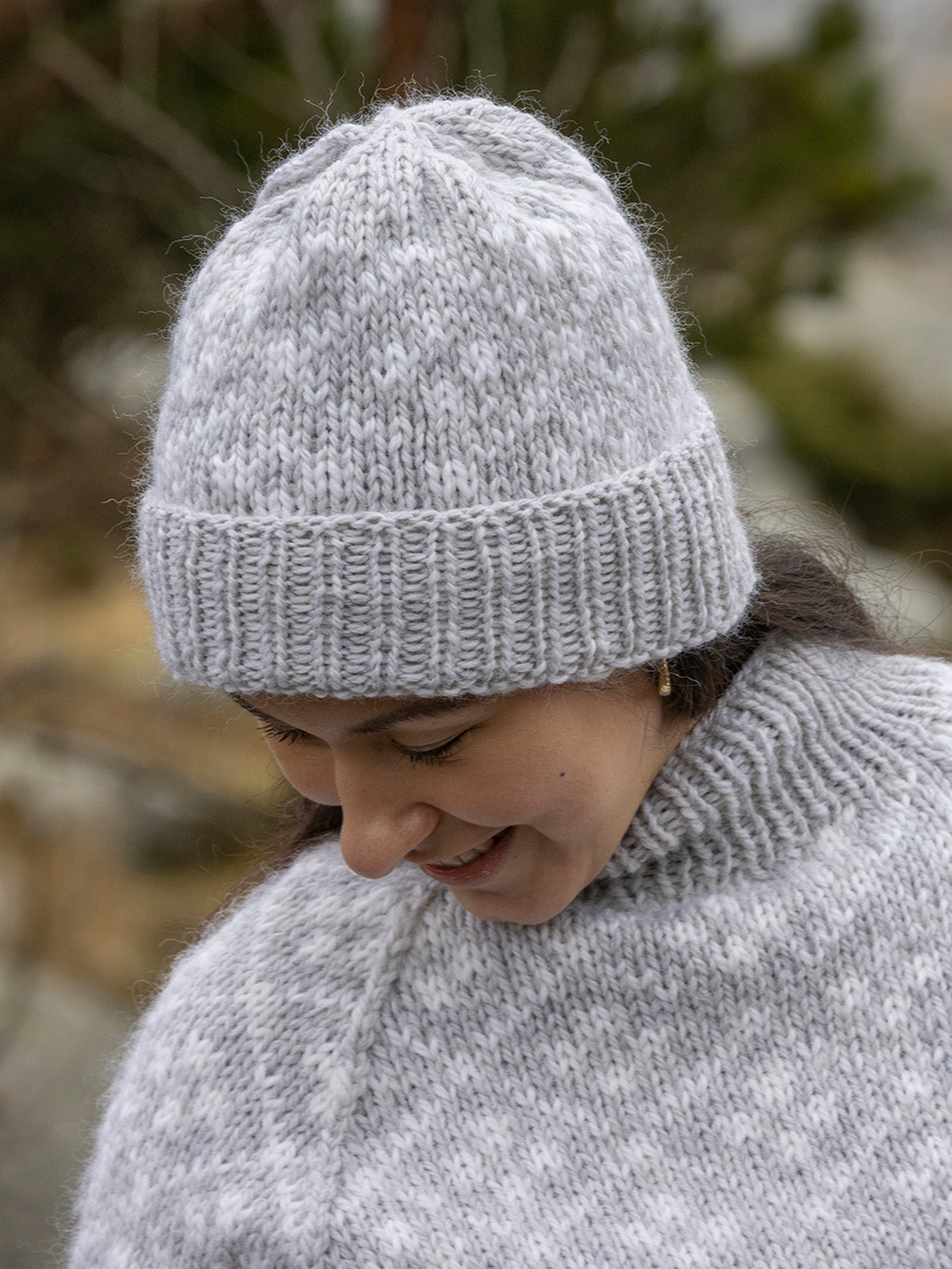 2310-13 Fjellrose lue