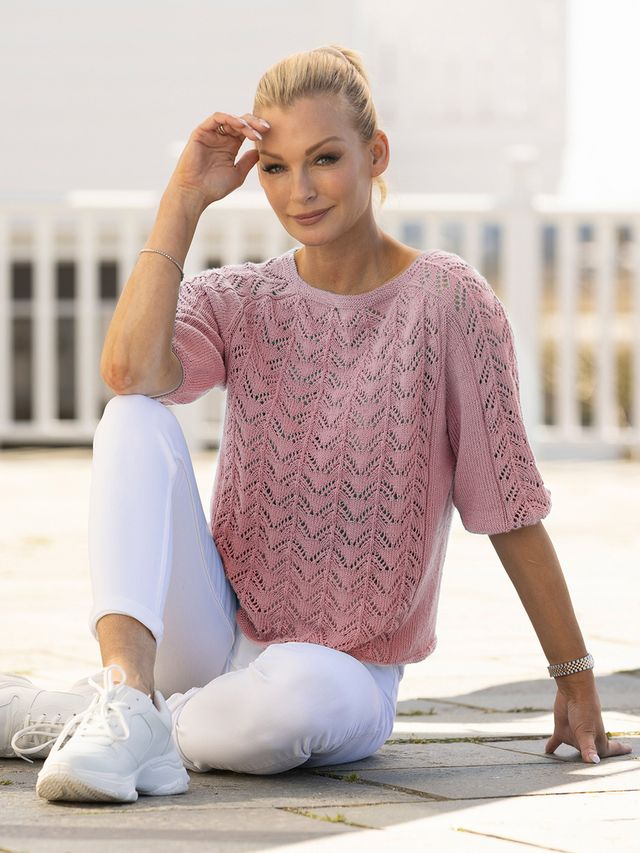 2320-3 Toja genser lys rosa