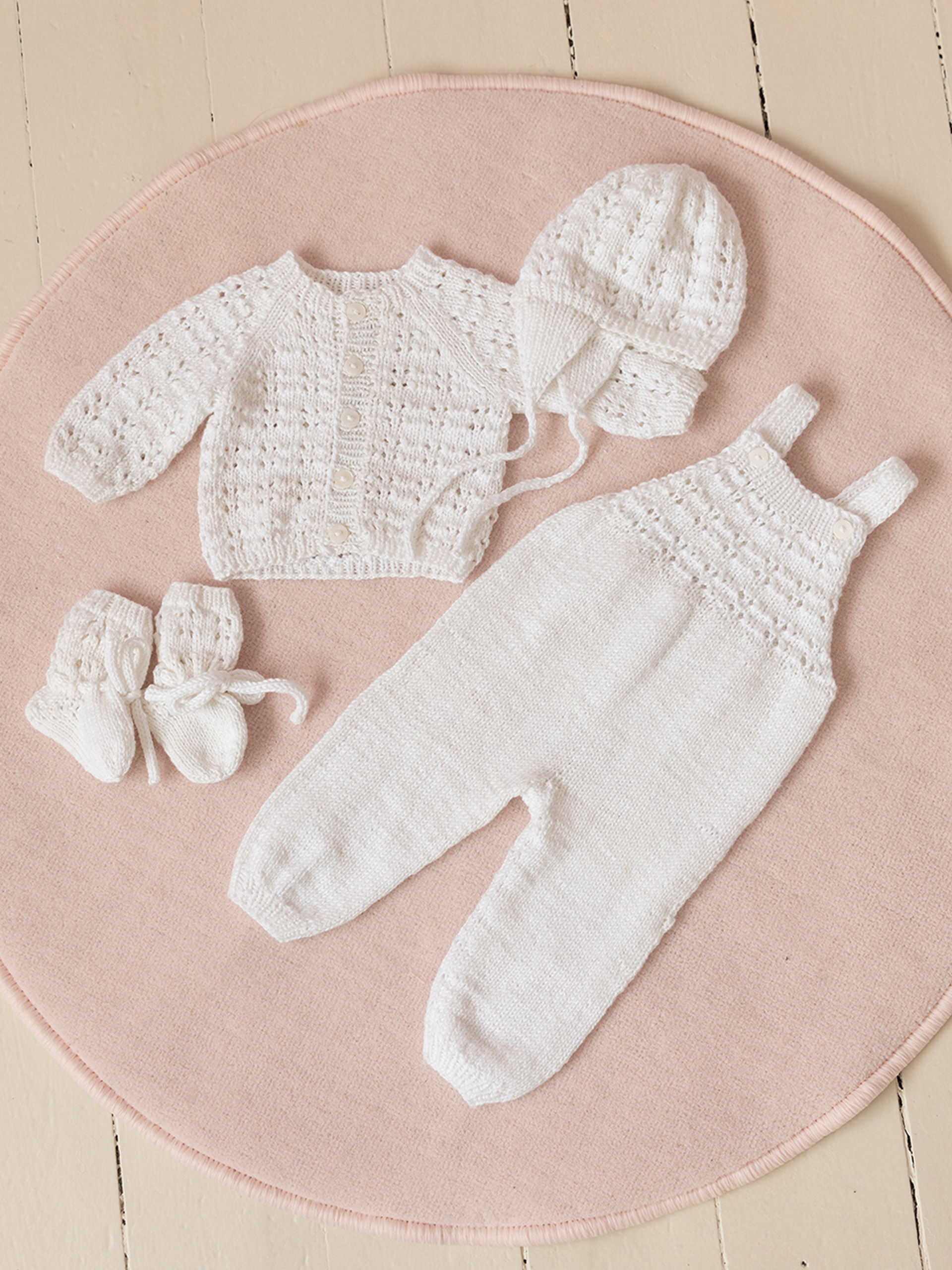 2326-6 Tiriltunge hentesett