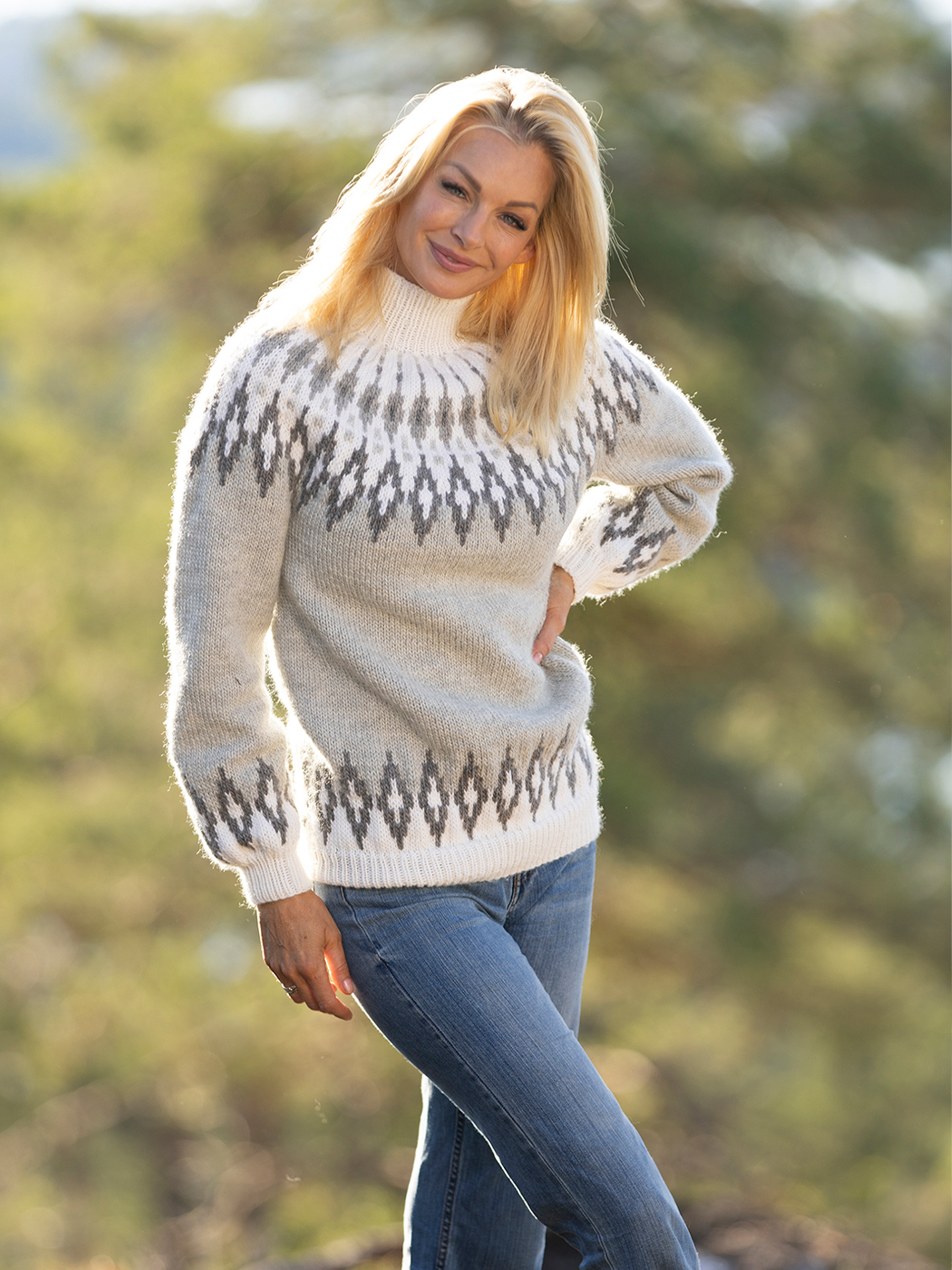 2330-4 Brianna genser