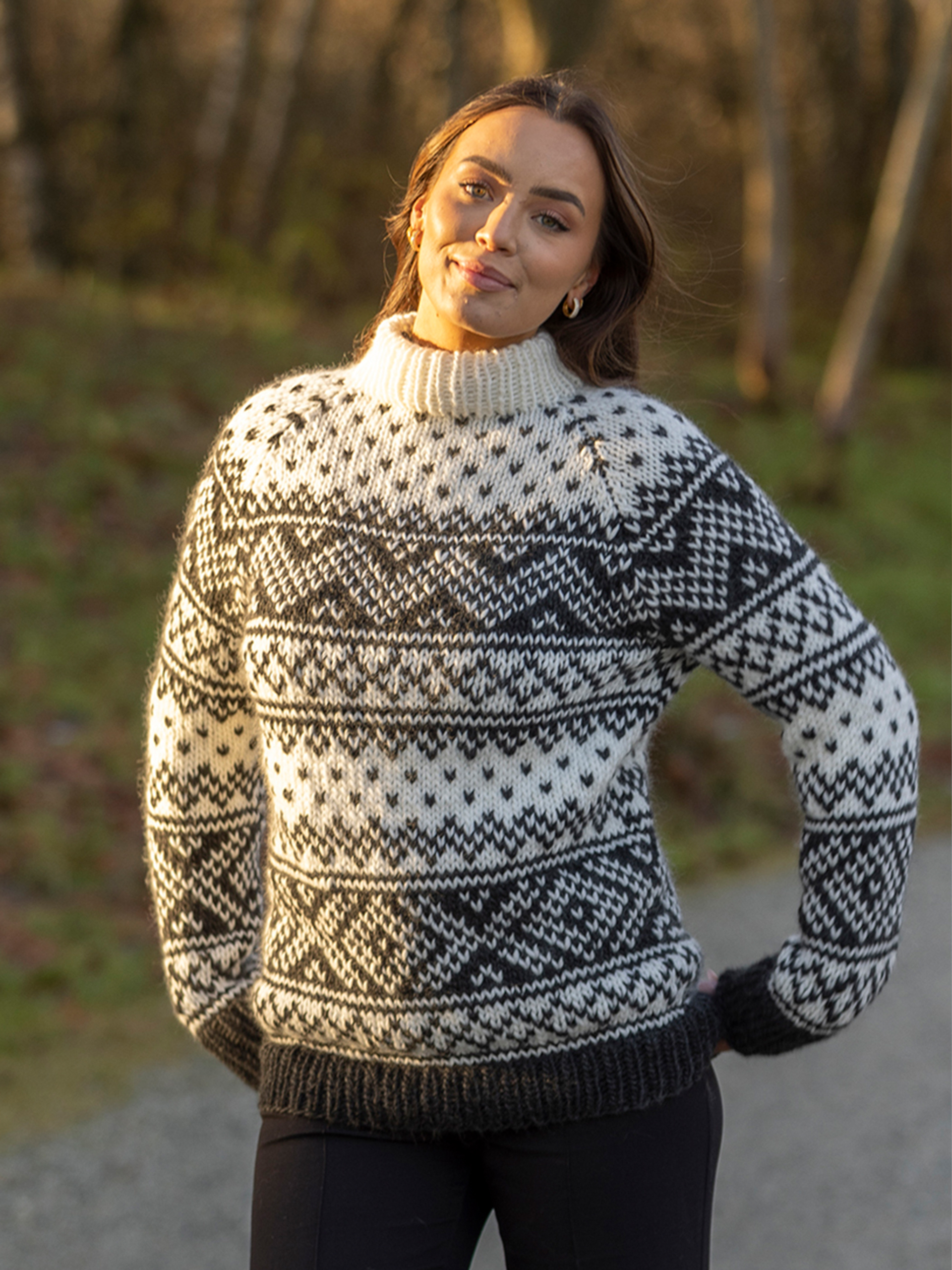 2402-1a Setesdal genser, Gyro