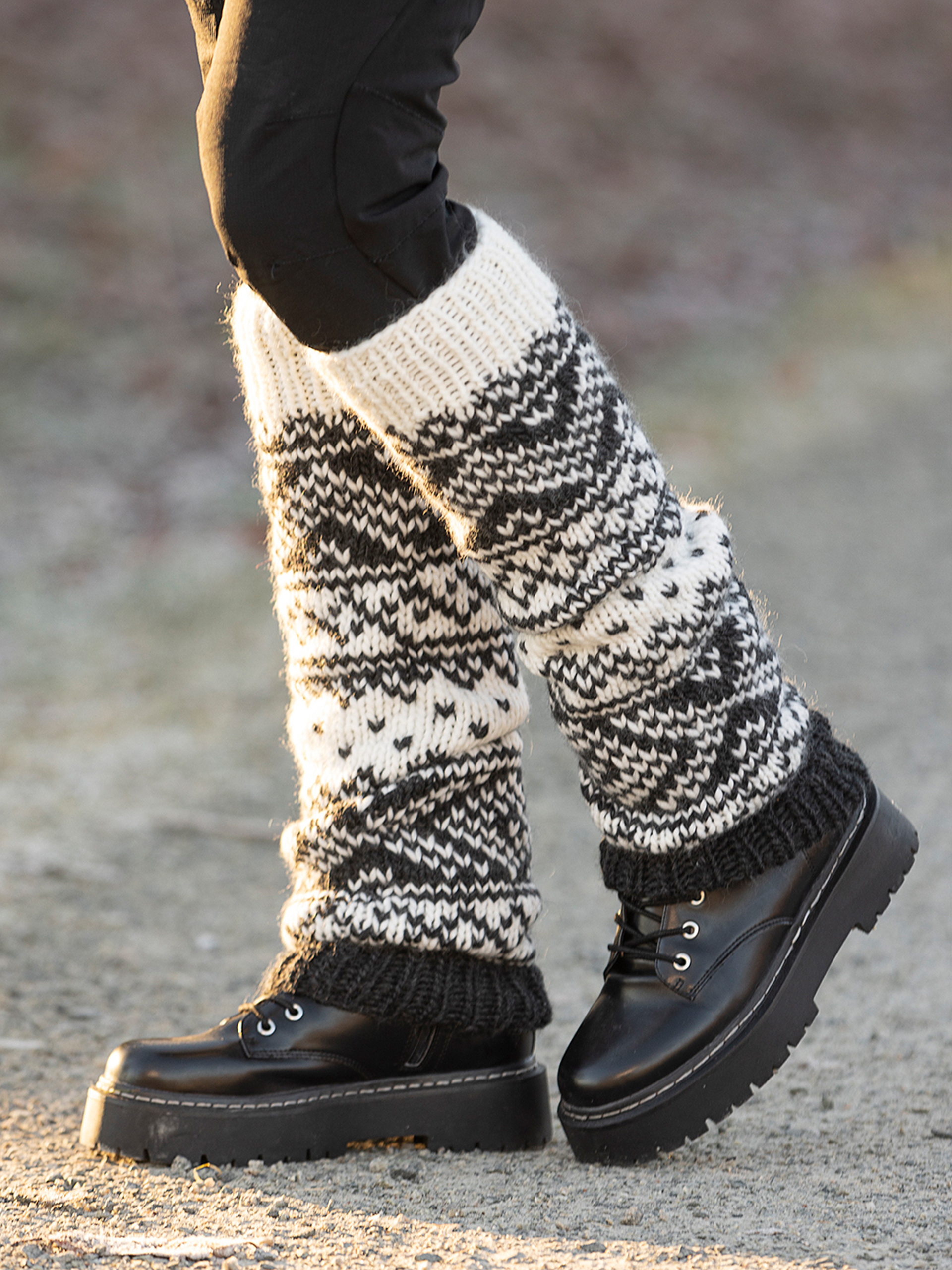 2404-4 Setesdal leggvarmere