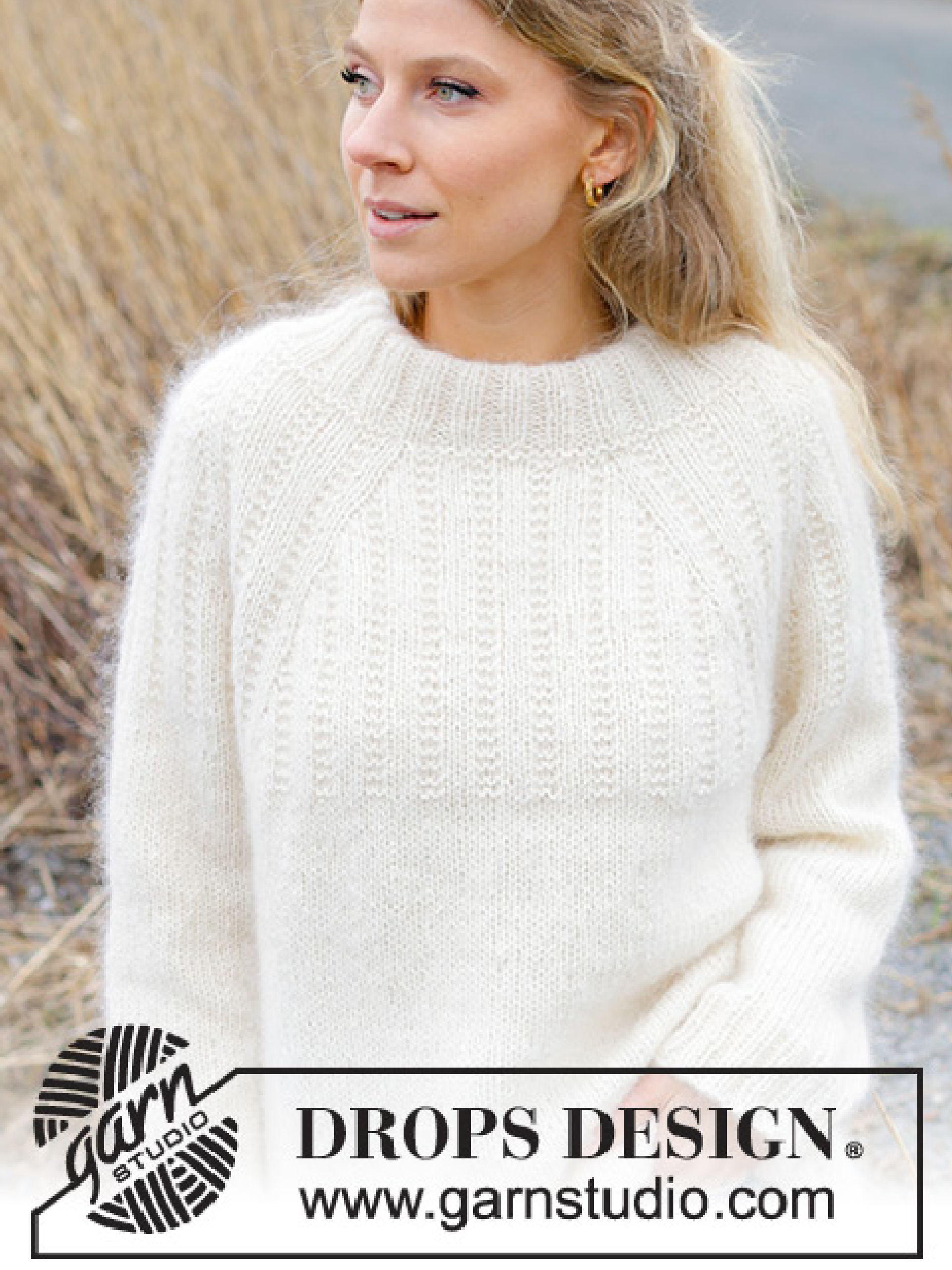 243-1 Winter Owl Sweater