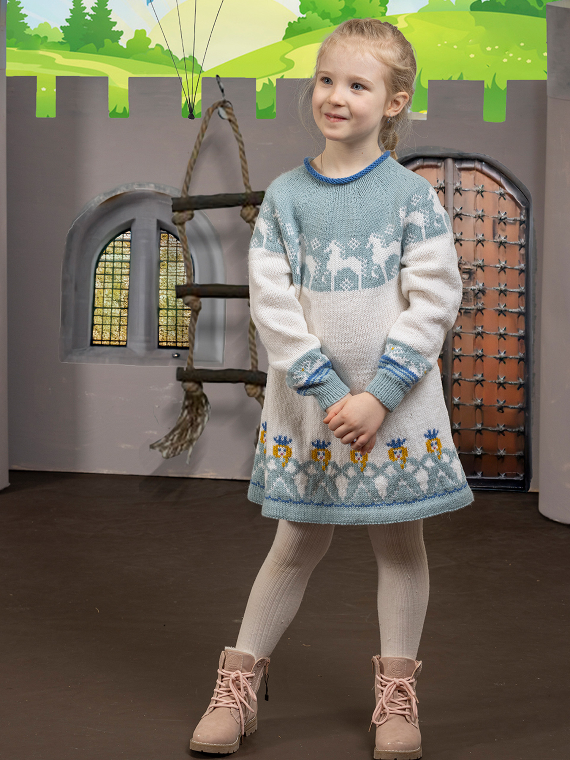 2505-2a Cassandra tunika