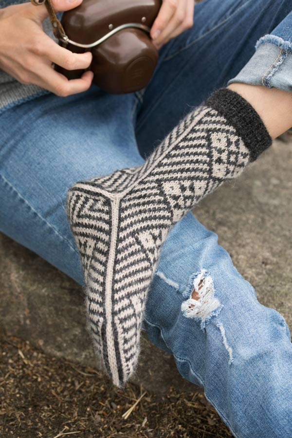 368-17 Fjellrosa sokker