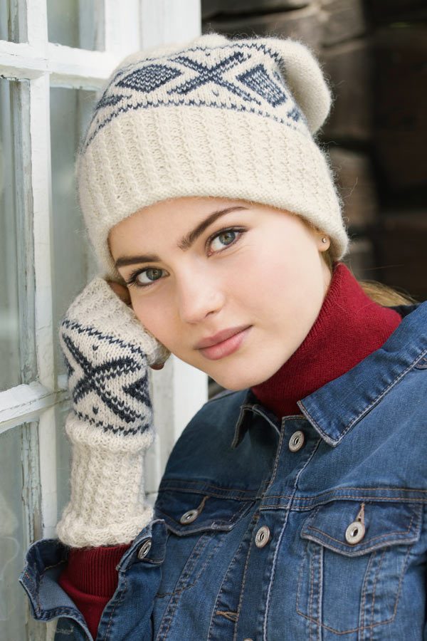 370-04 Cortina hat og pulsvarmere