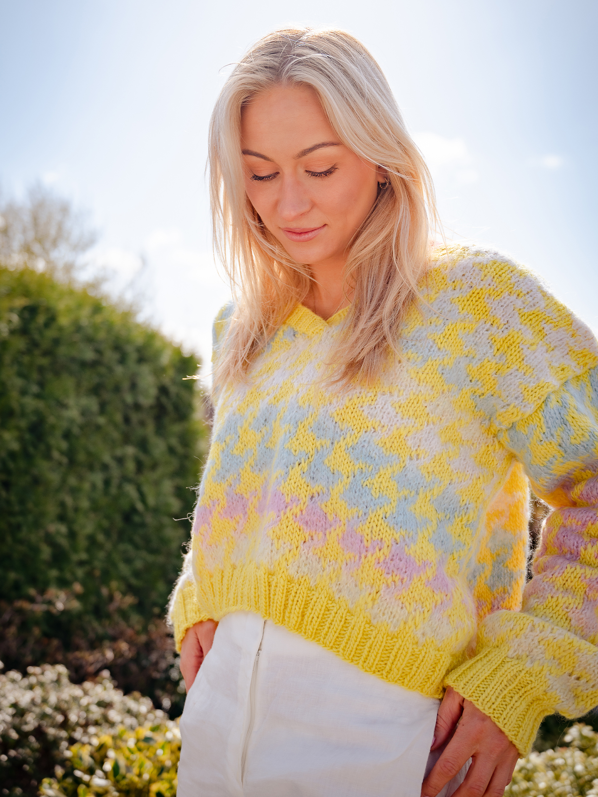 307-14 Twisty Akita damegenser