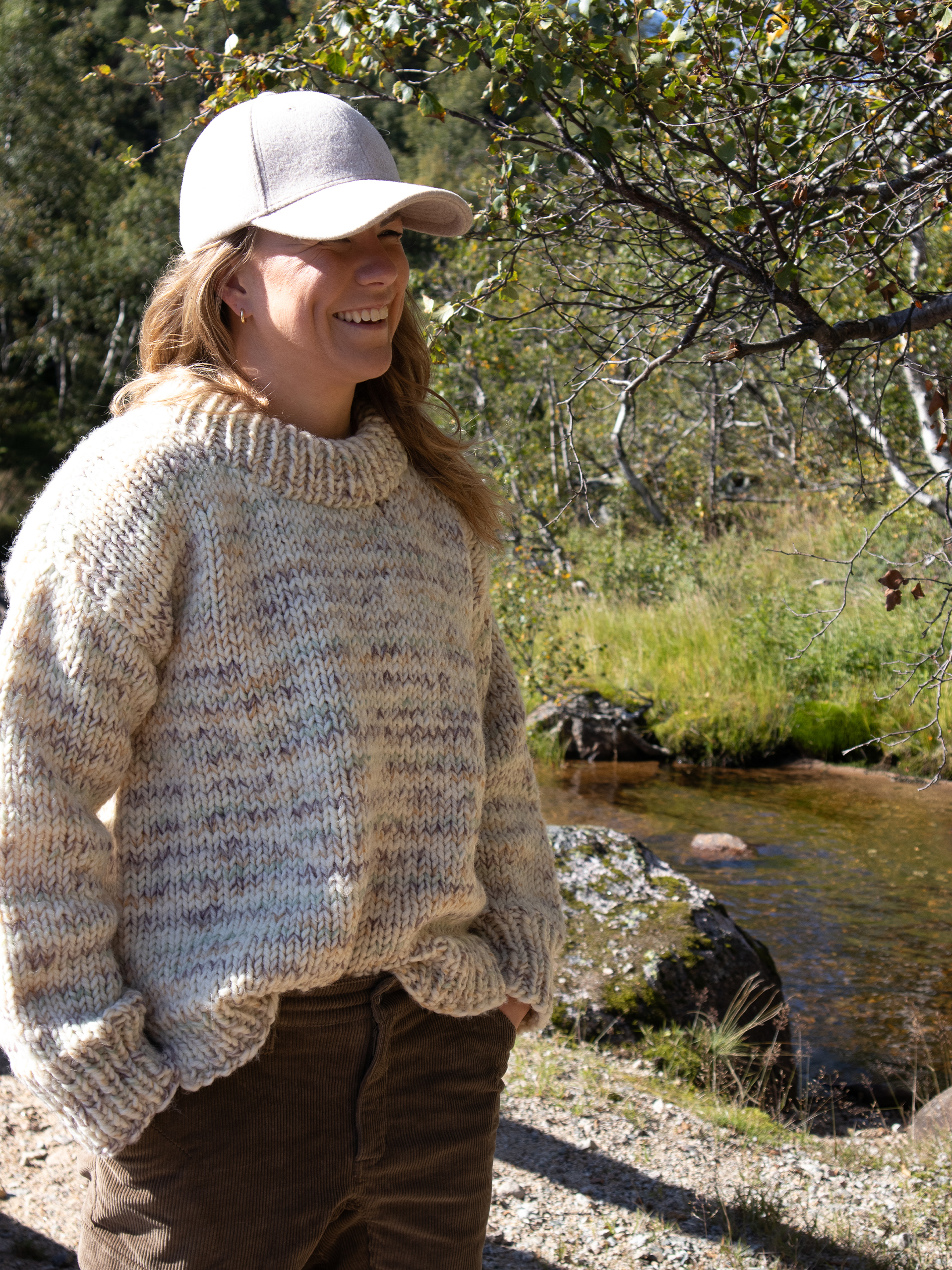 311-03 Ullrikke genser