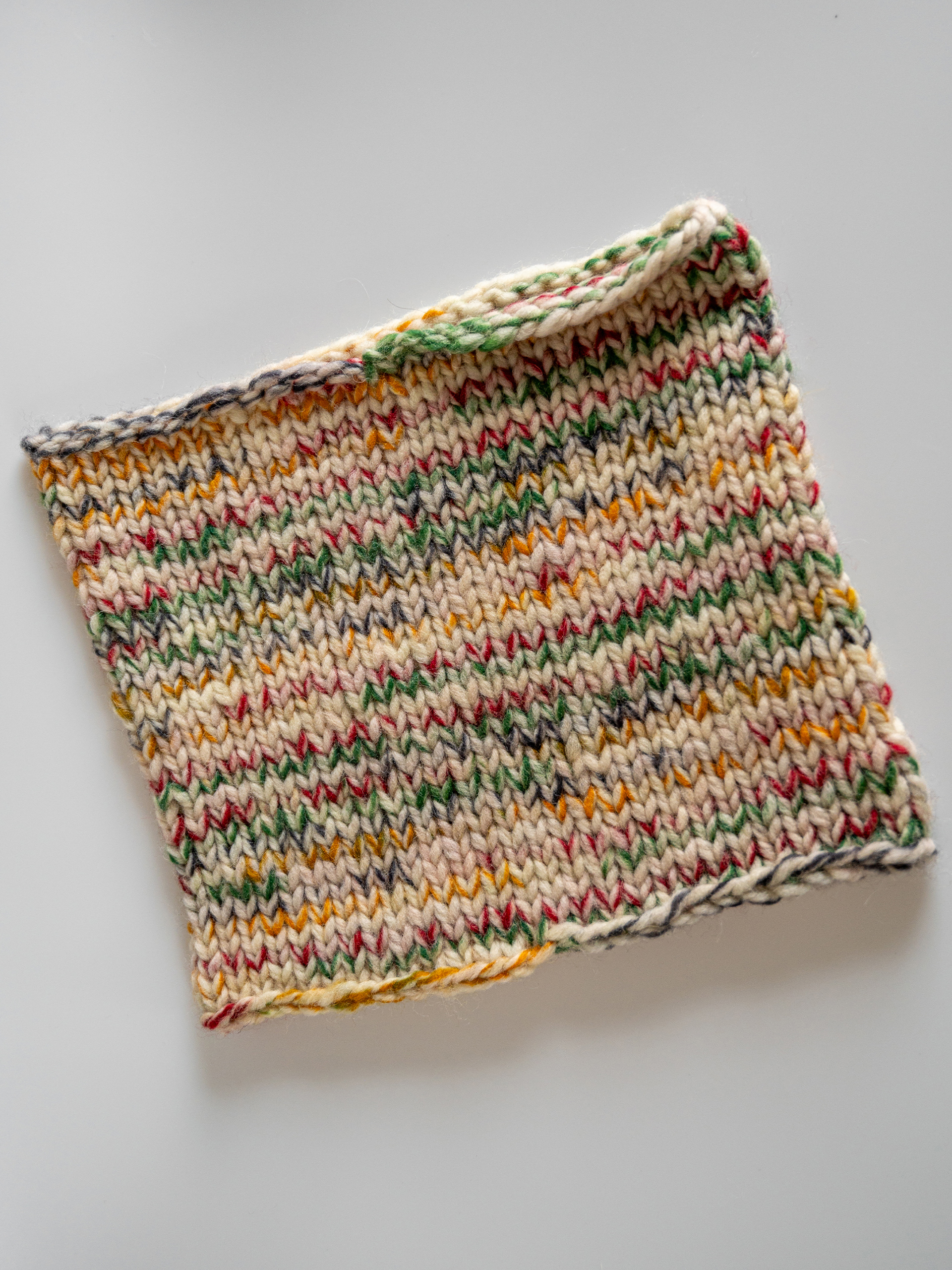 311-12 Vitalia halstube