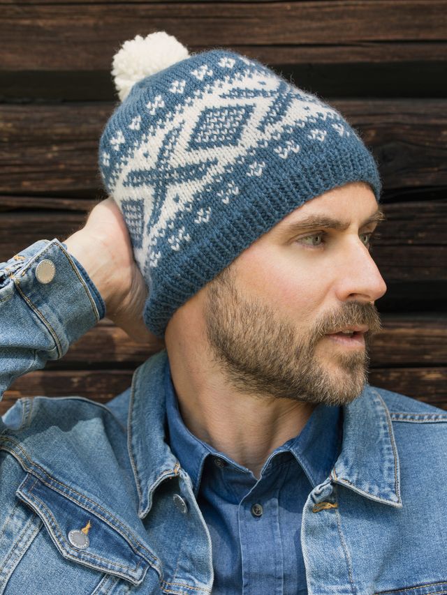 370-06 Cortina mössa