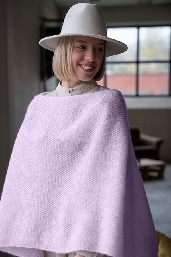 443-12b Giselle poncho ljus lavendel 