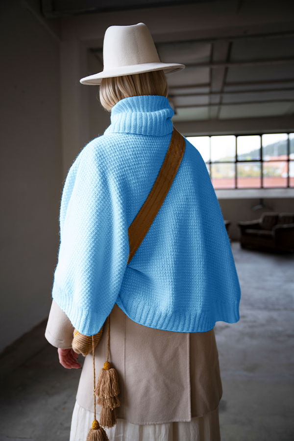 443-19b Florence poncho och halstub isblå