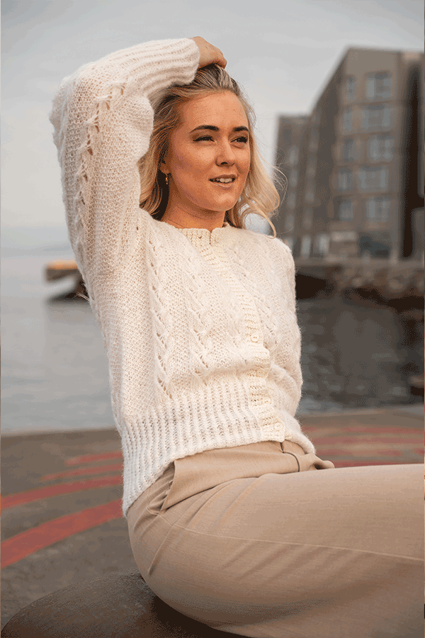 451-15 Kira cardigan