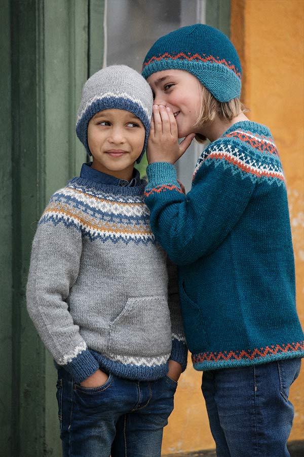 69-09 Nikko tröja och mössa grå