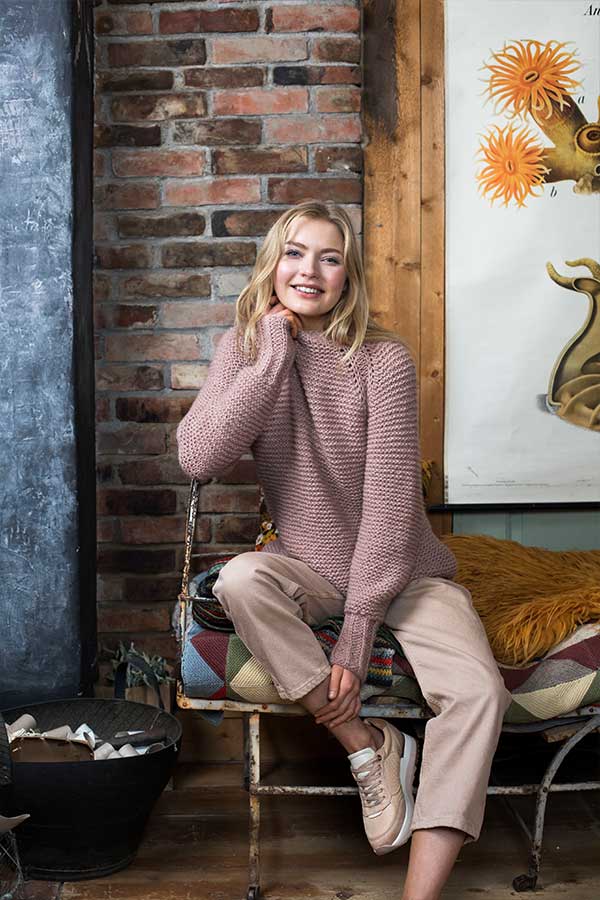 75-11 Ohana genser beige rose (UTGÅTT GARN)