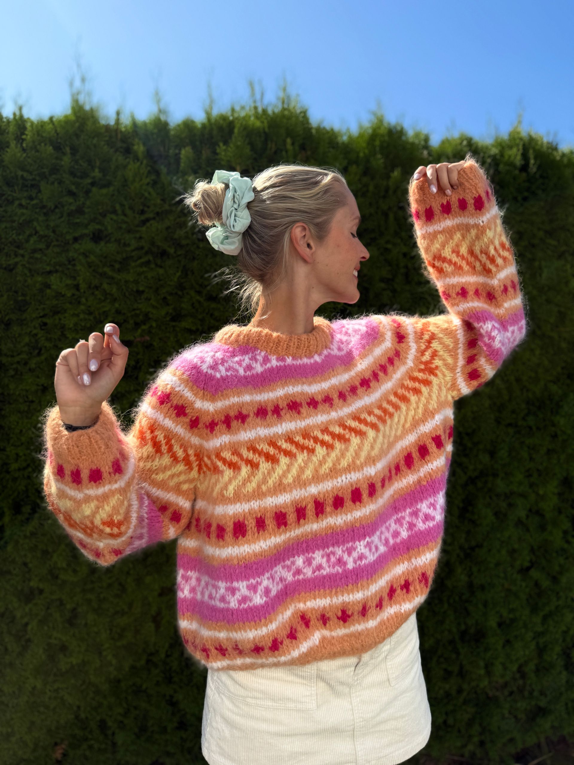 IR 02-08a Hanami raglantröja (Fnugg in Florence)