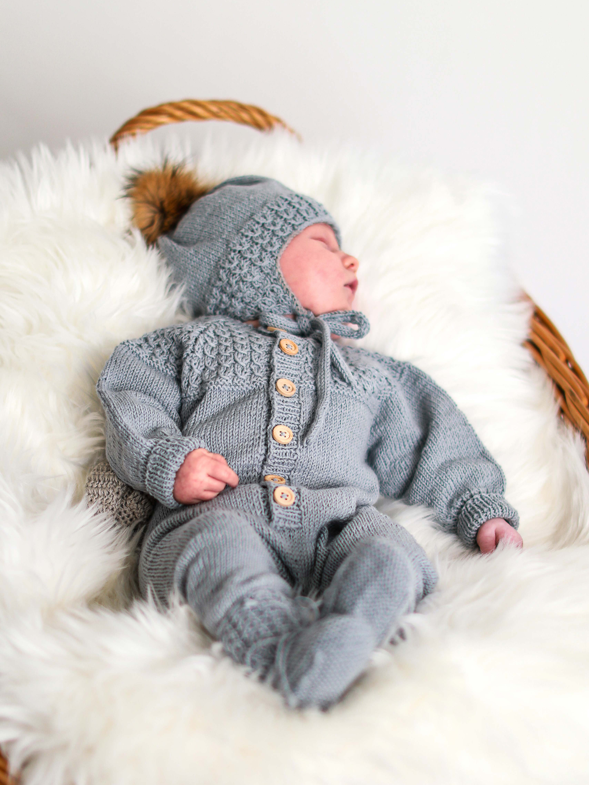 Bysse babydräkt ljus blågrå