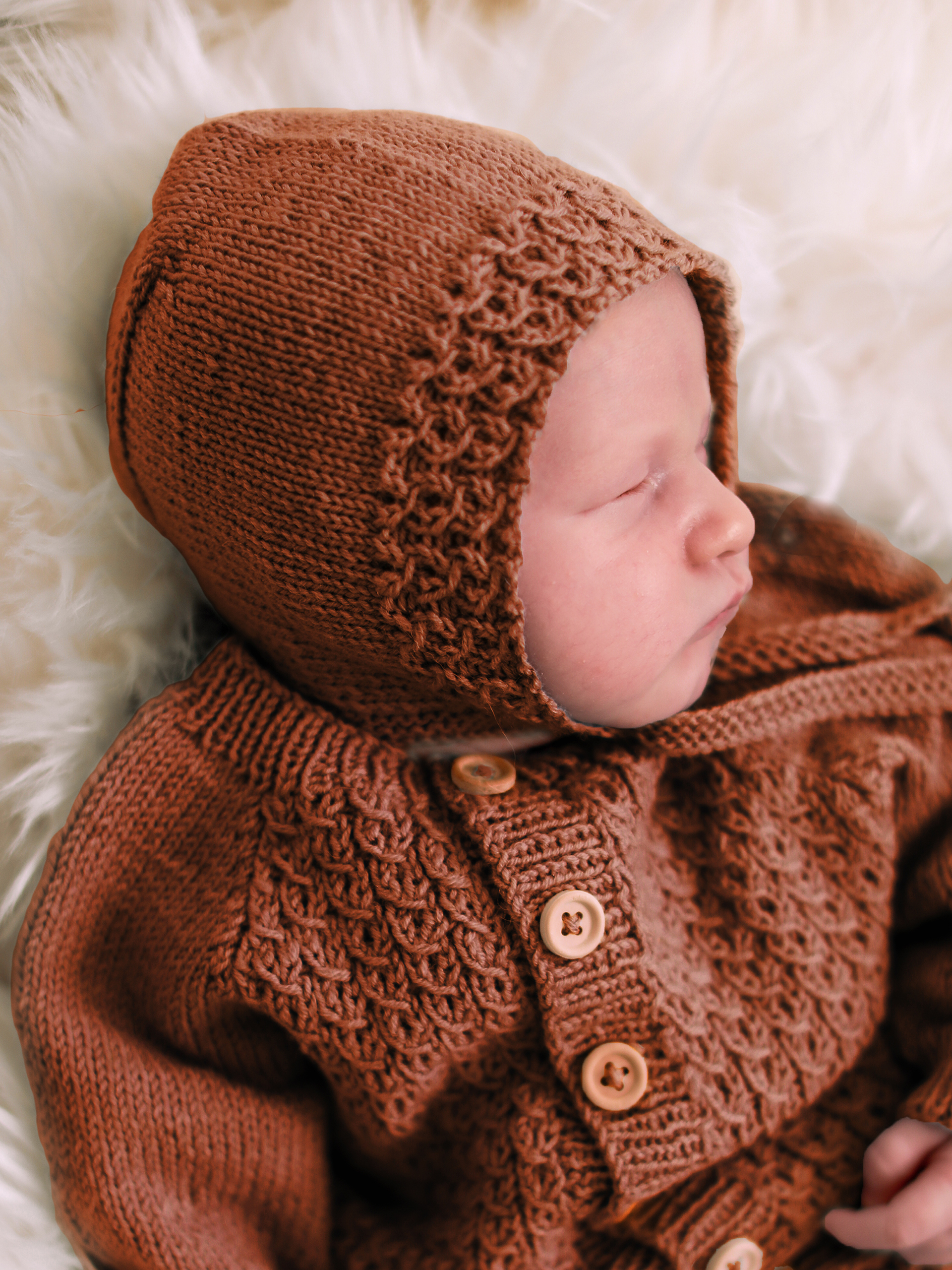 Bysse hätta och sockor kanel