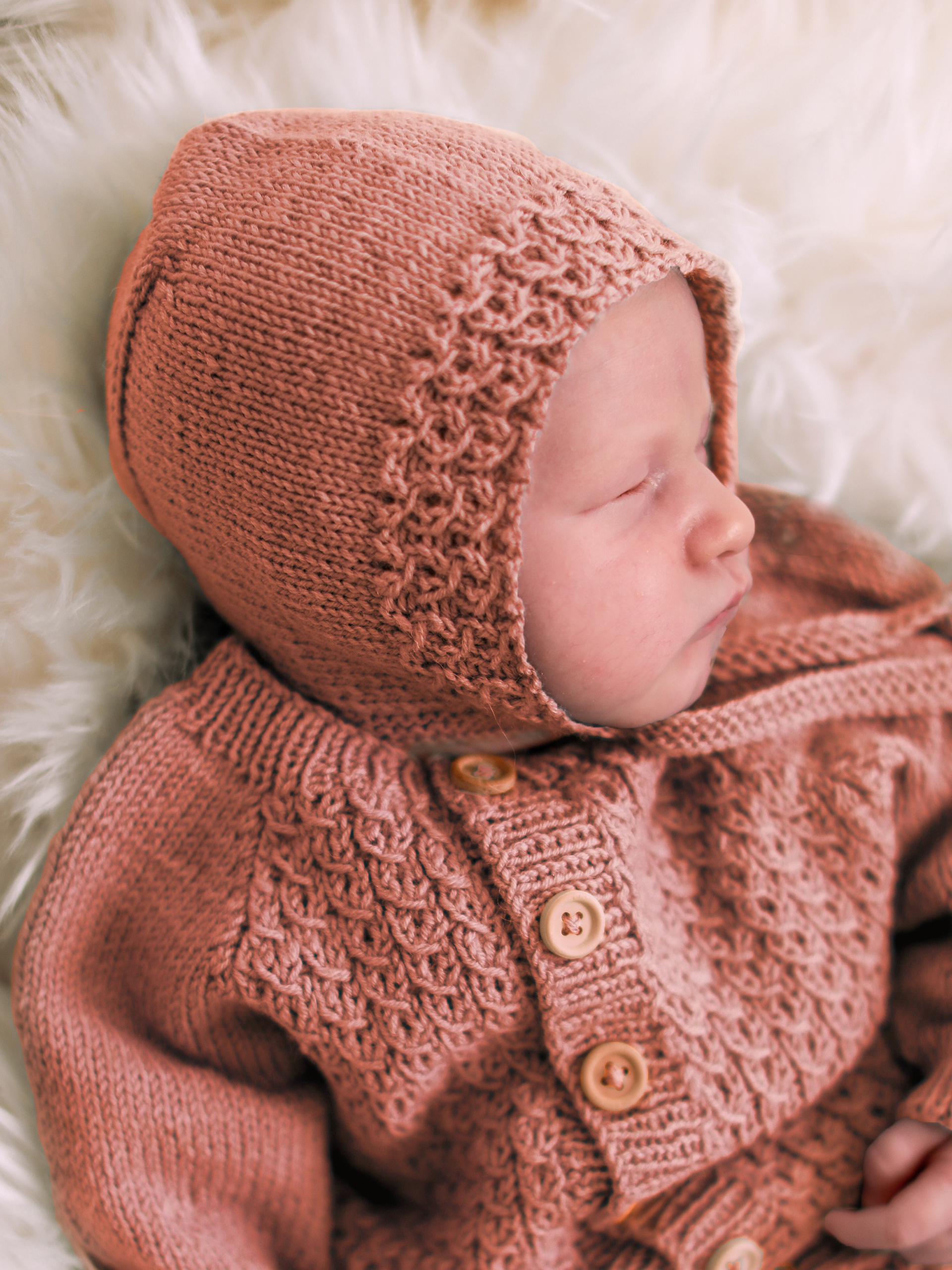 Bysse hätta och sockor laxrosa