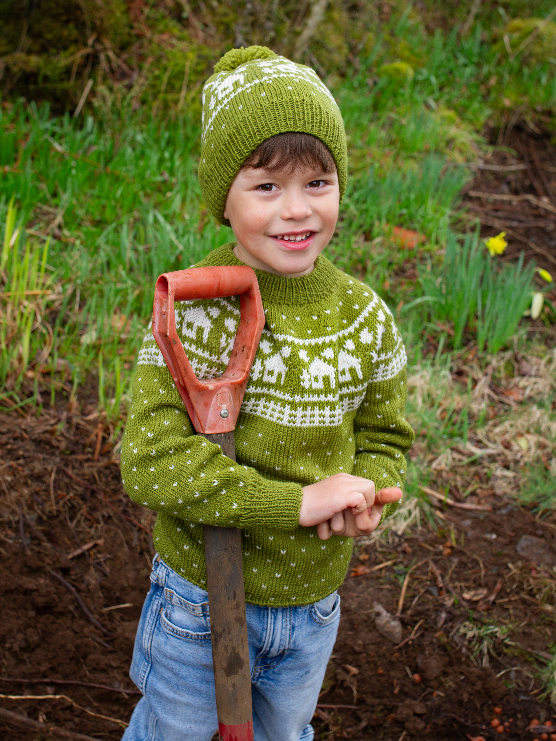 423K-02a CABIN tröja och mössa