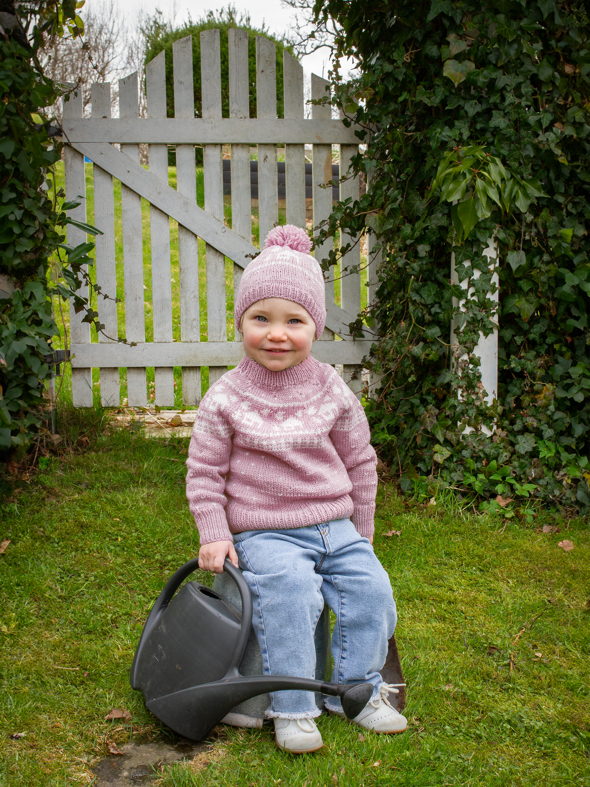 423K-02e CABIN tröja och mössa 