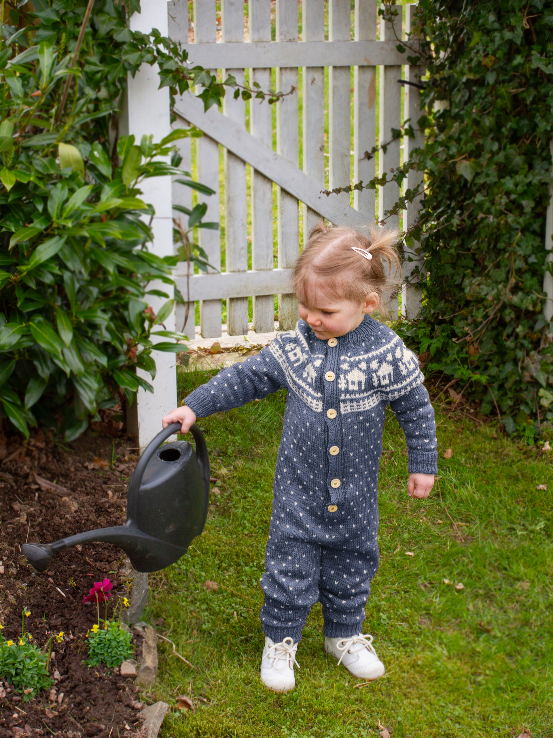 423K-03d CABIN heldress