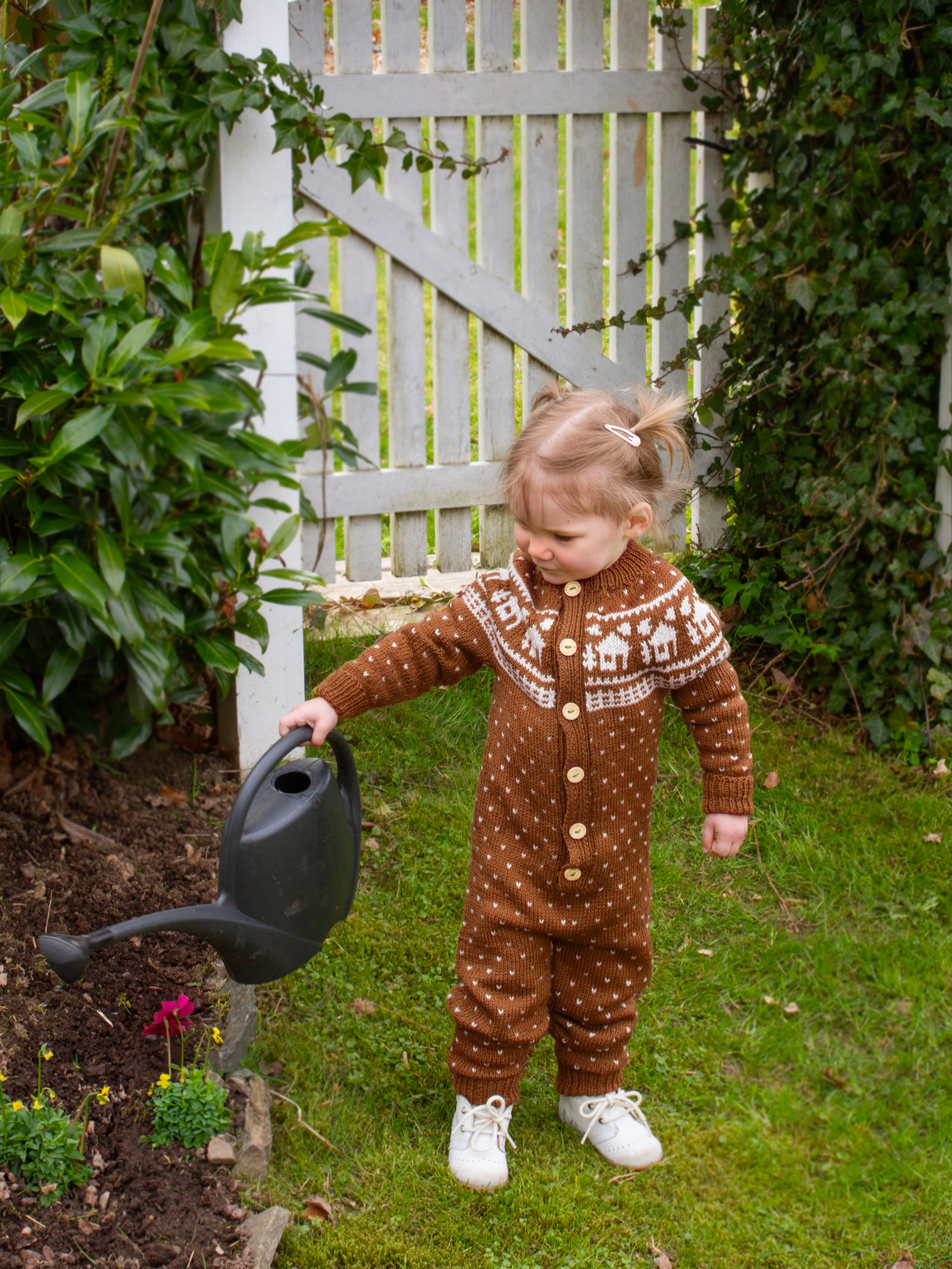 423K-03c CABIN heldress