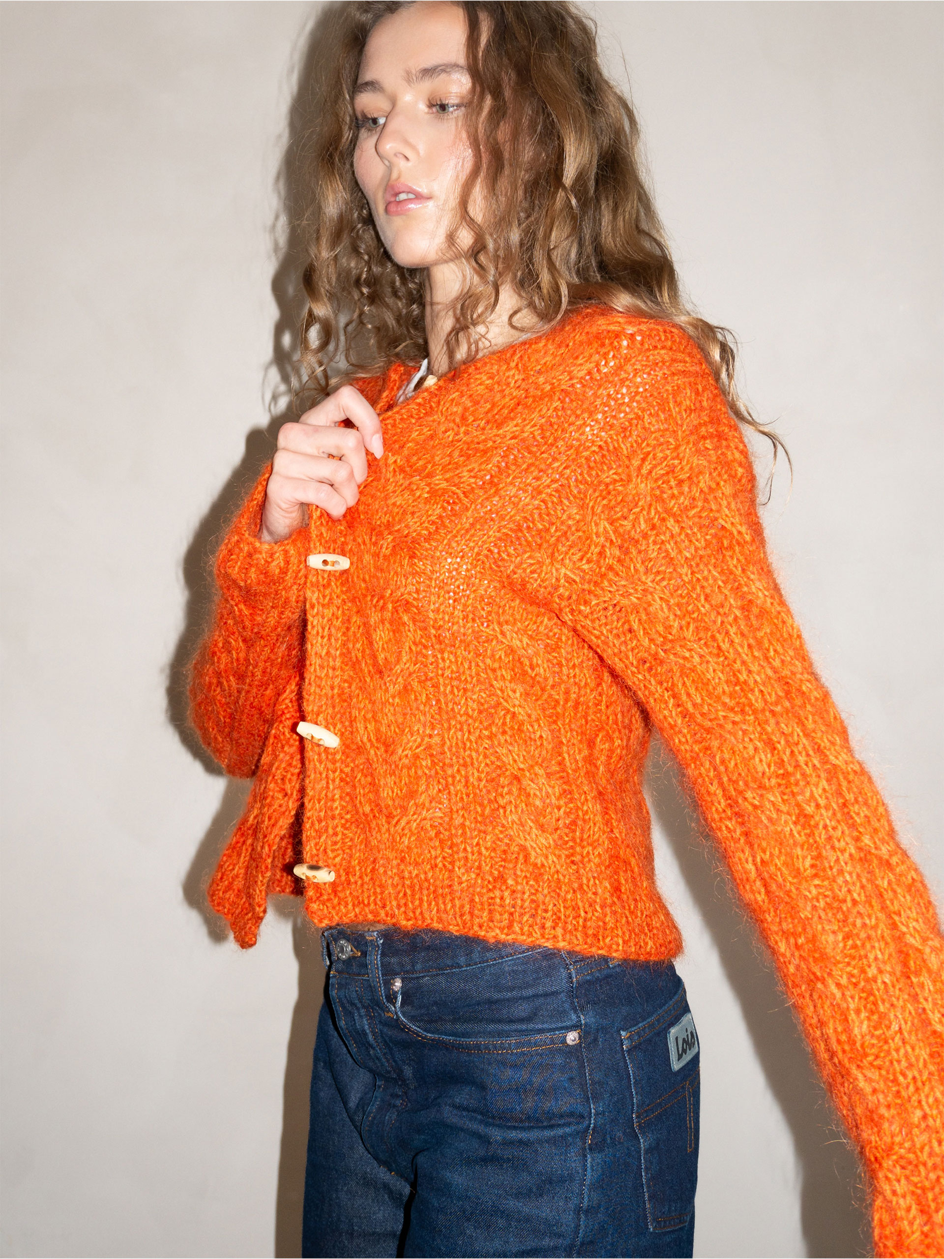 521TS-01d SANDOK Cardigan med flätor