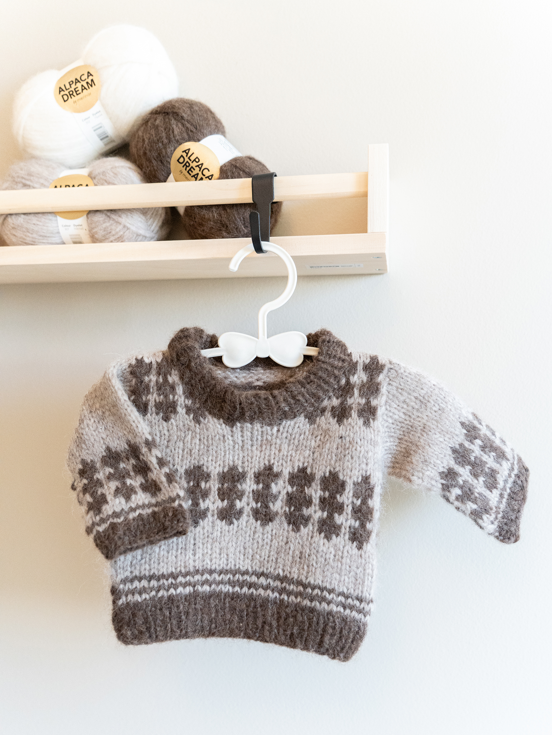 423v-03a CHARLIE SAGA baby