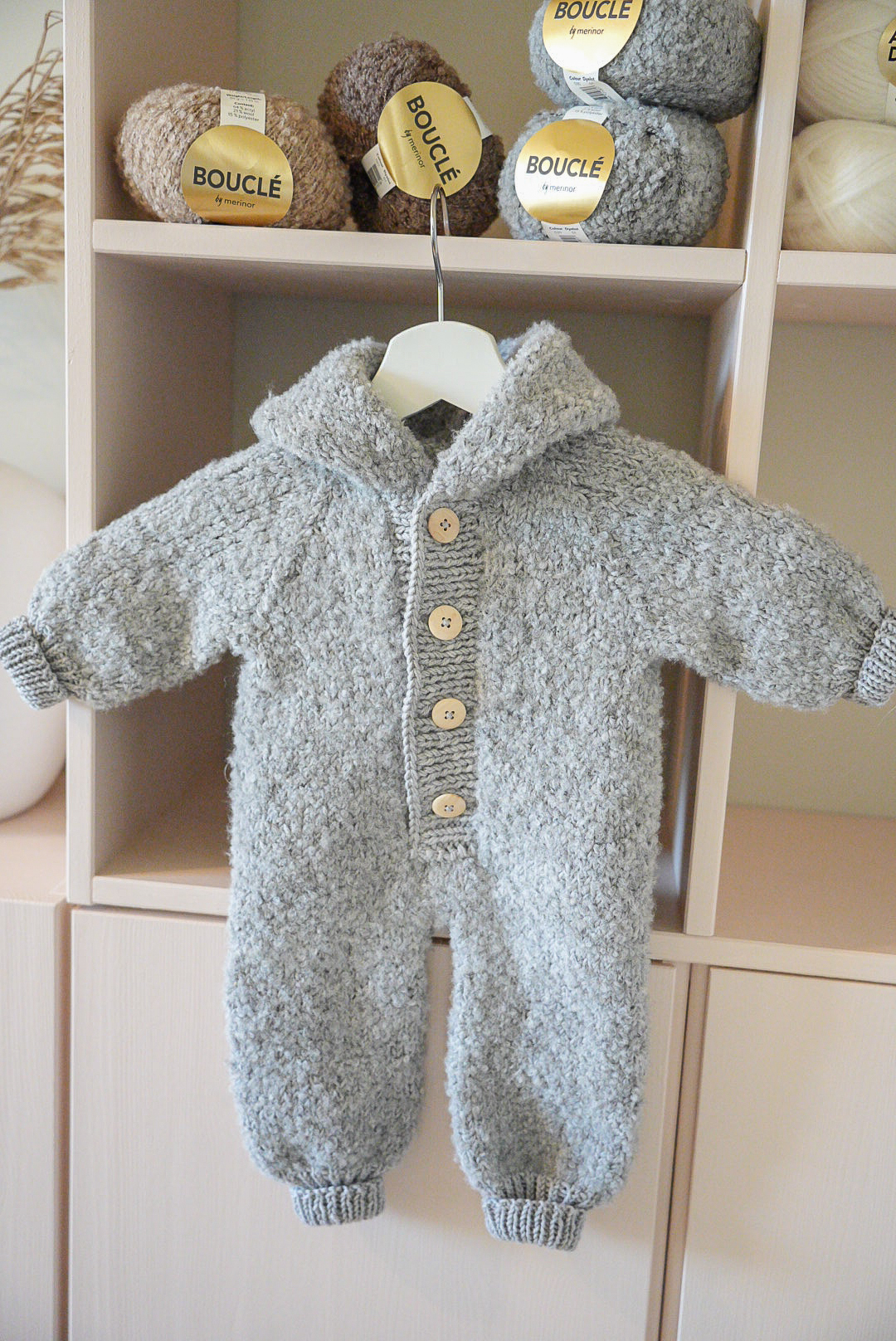 423V-01a WILLIE dräkt