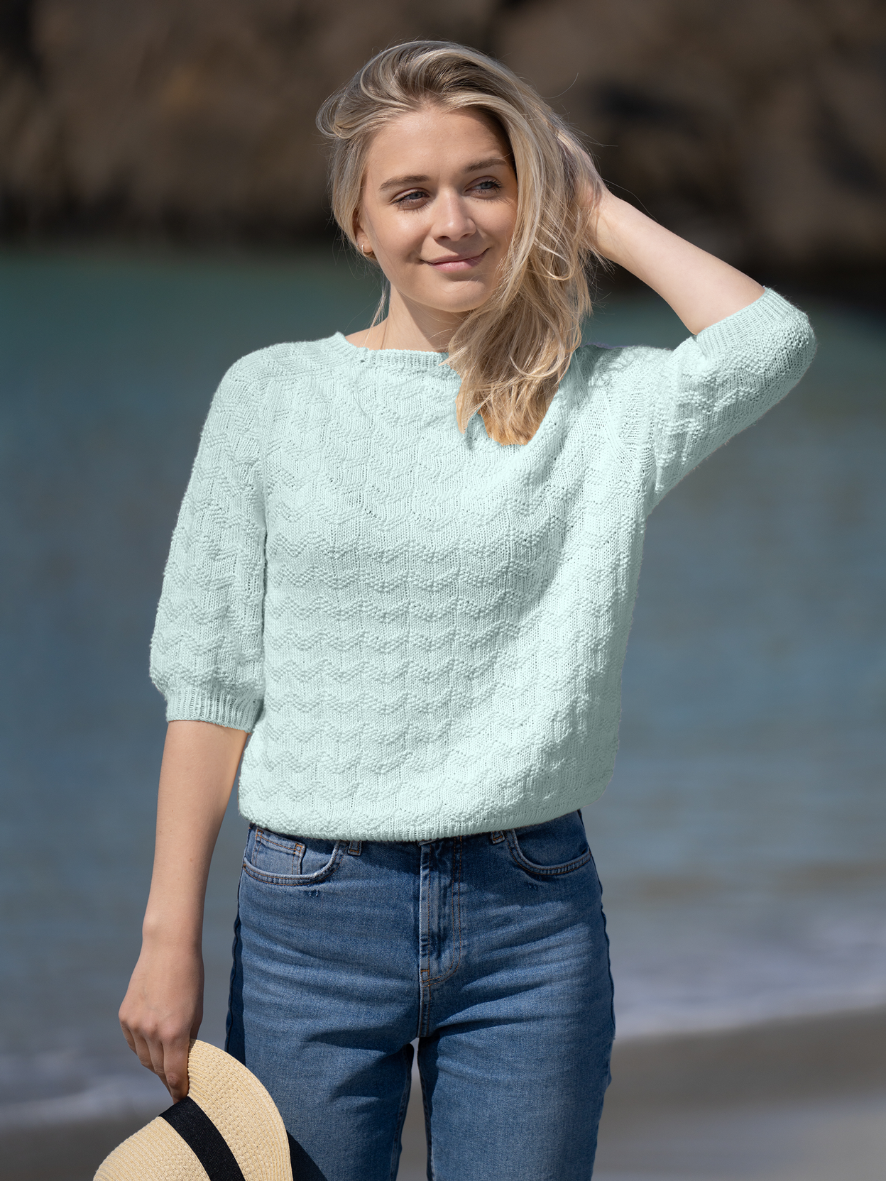 FAM tröja ljuspetrol