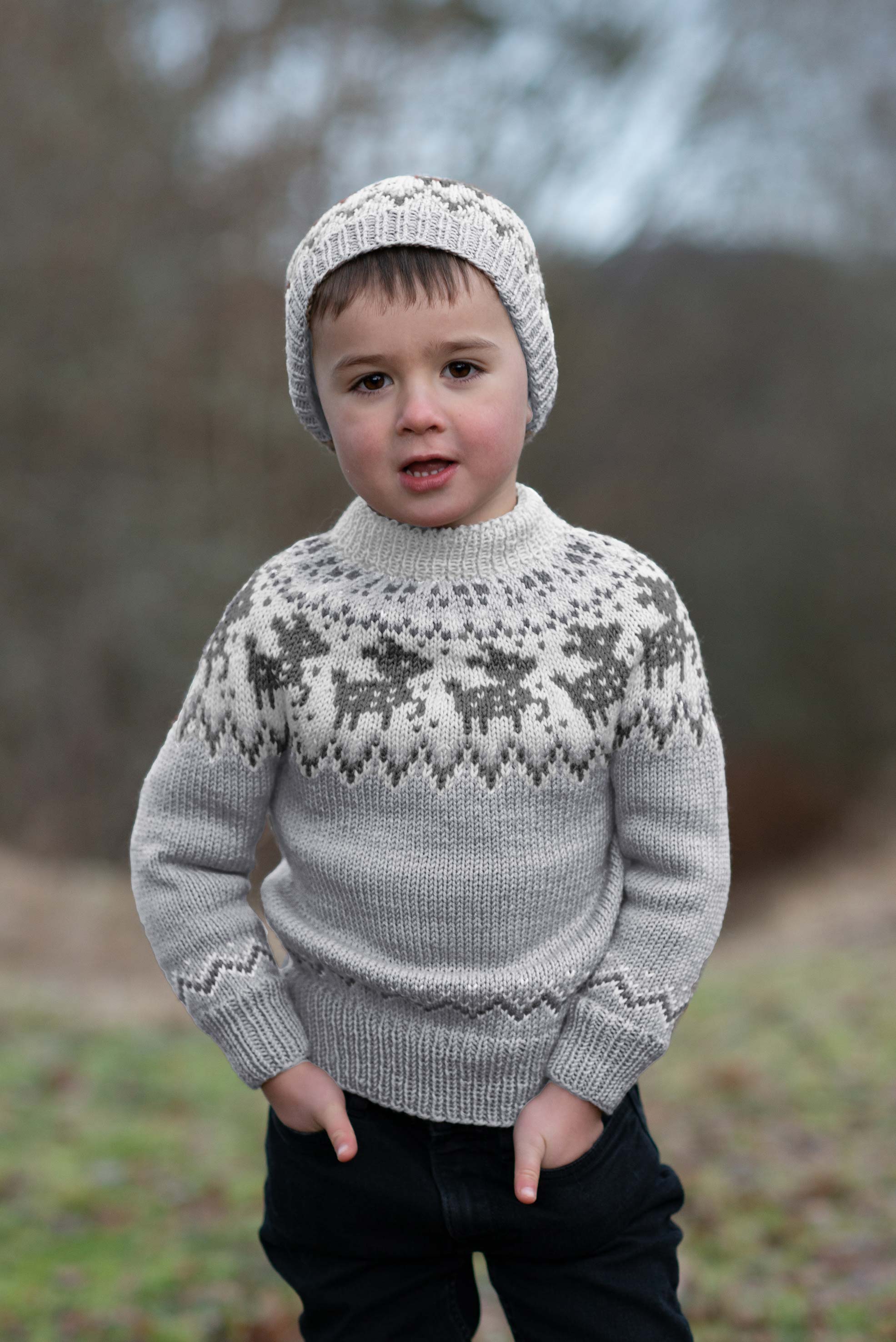 Fauna tröja och mössa ljus gråmelerad