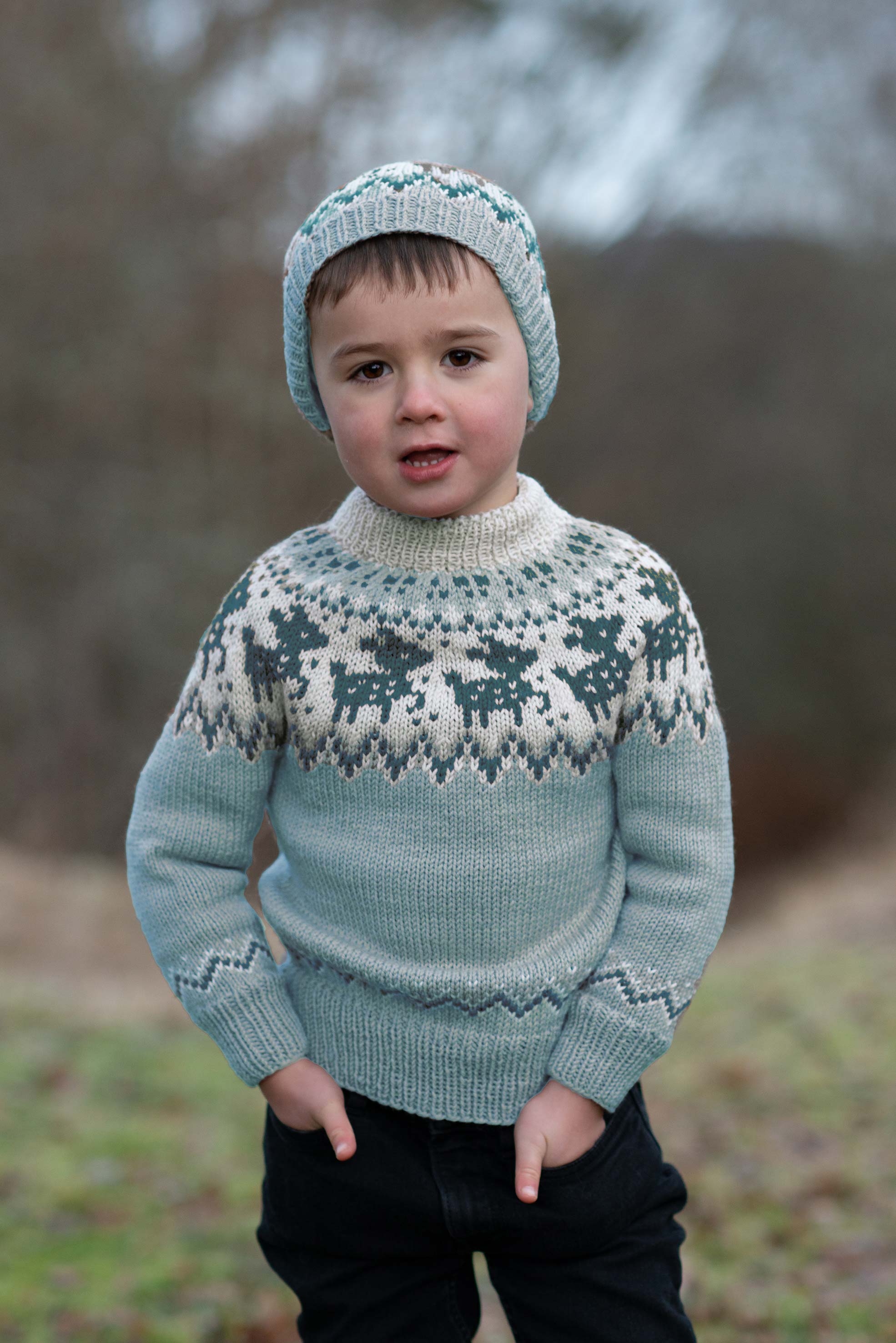 Fauna tröja och mössa ljus petrol