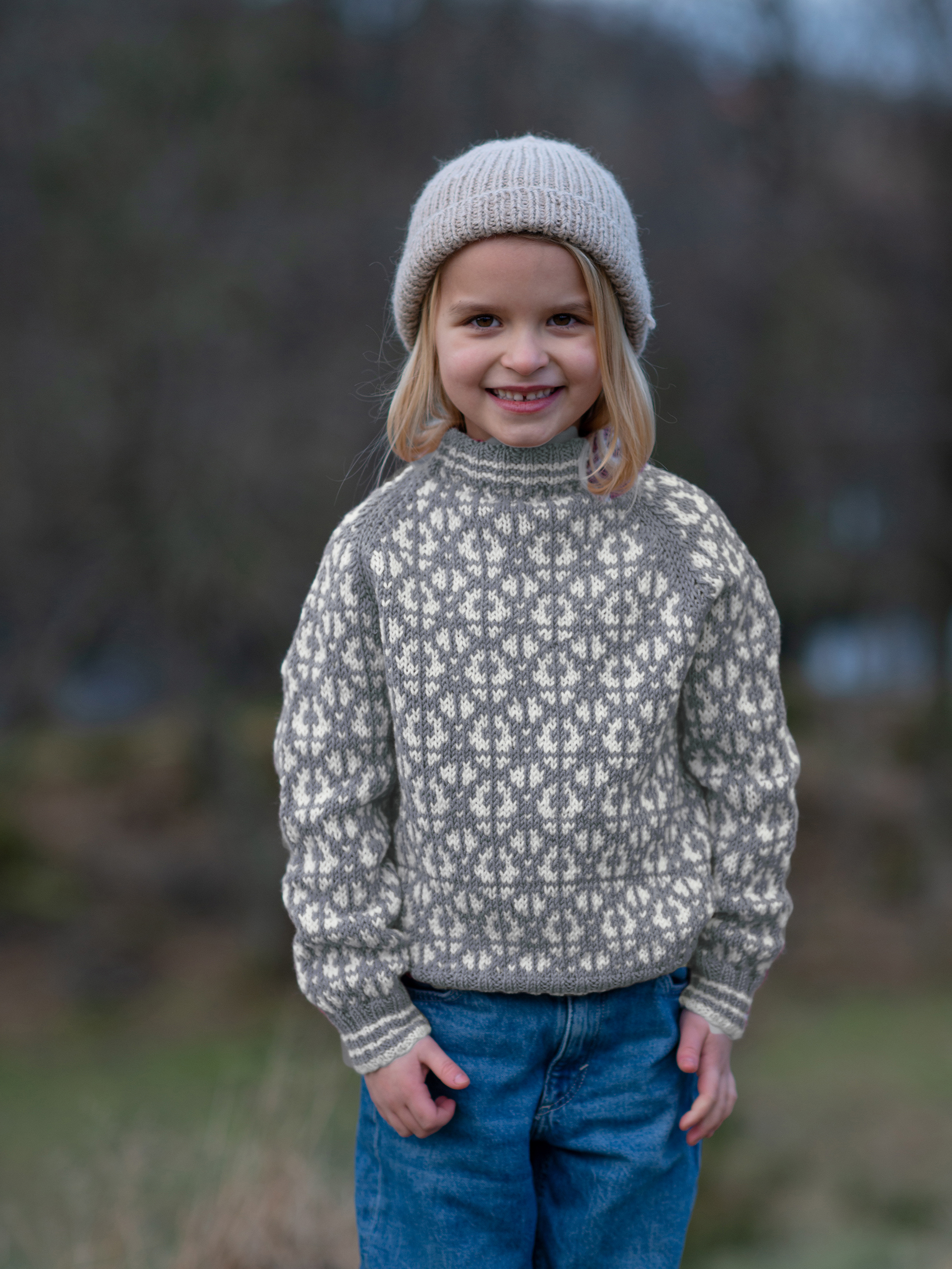 Flokk Mini tröja grå